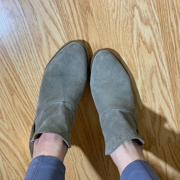Lucky Brand ankle boots suede fahmida 6.5 size 37 - Picture 3 of 10